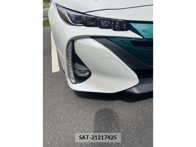 Toyota PRIUS PHV 2017-09 6911578-14
