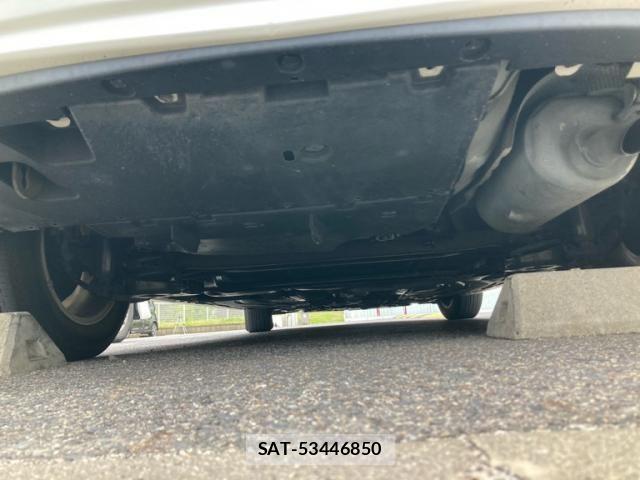 Toyota PRIUS PHV 2012-05 6911586-11
