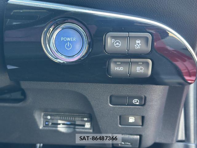 Toyota PRIUS PHV 2017-05 6911572-5