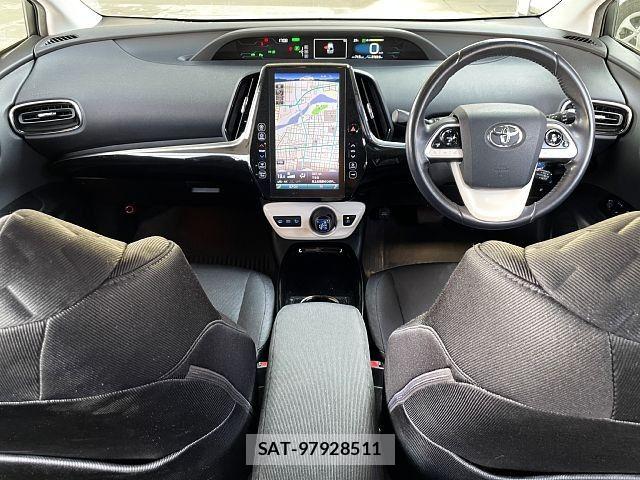 Toyota PRIUS PHV 2017-05 6997485-1