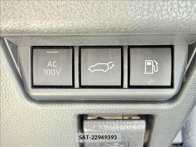 Toyota PRIUS PHV 2023-06 6997482-16