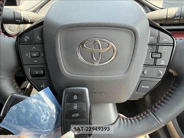 Toyota PRIUS PHV 2023-06 6997482-17