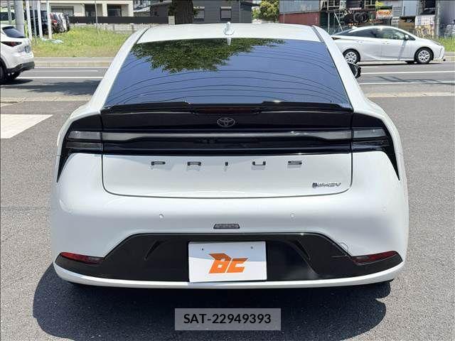 Toyota PRIUS PHV 2023-06 6997482-22