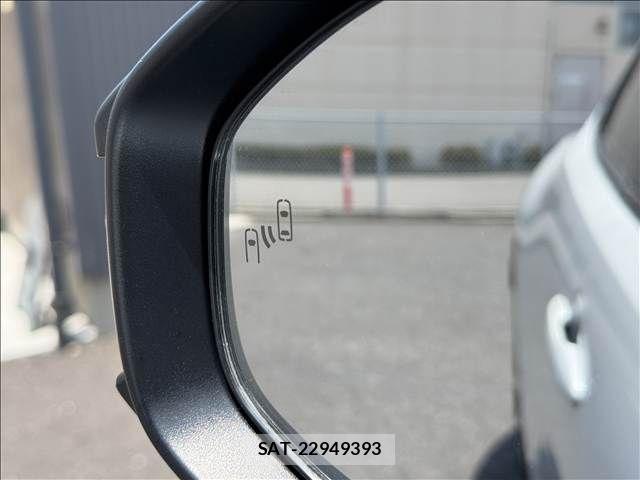 Toyota PRIUS PHV 2023-06 6997482-29