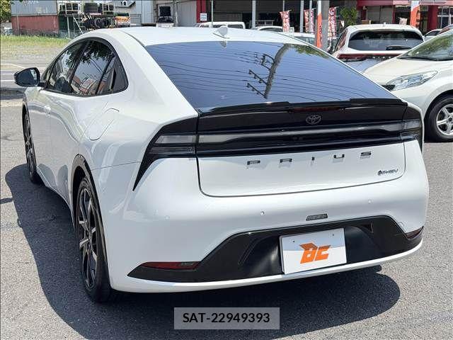 Toyota PRIUS PHV 2023-06 6997482-7