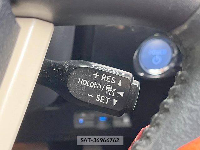 Toyota PRIUS PHV 2017-05 6997486-4
