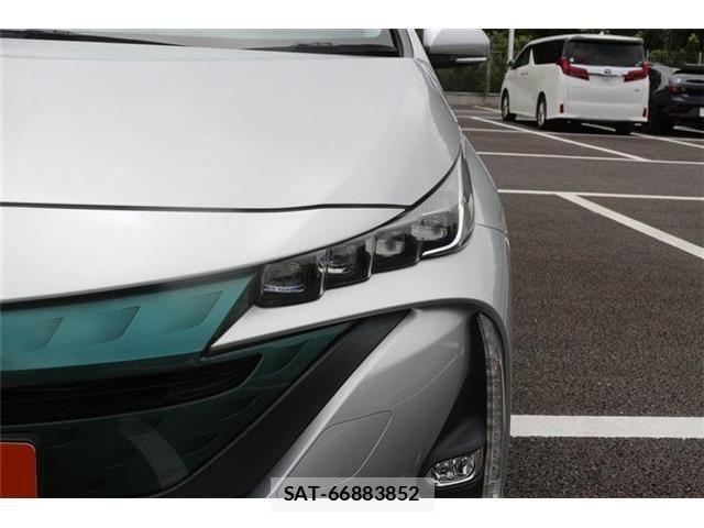 Toyota PRIUS PHV 2019-05 7021314-10