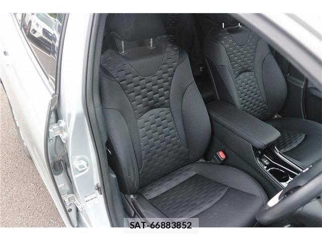 Toyota PRIUS PHV 2019-05 7021314-13