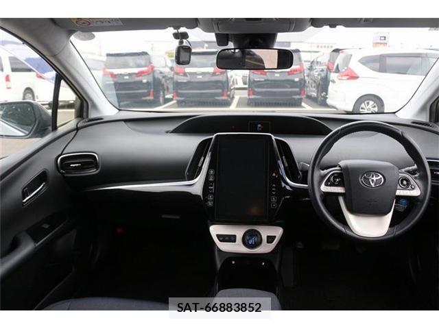 Toyota PRIUS PHV 2019-05 7021314-16