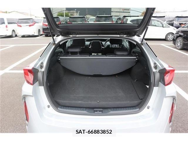 Toyota PRIUS PHV 2019-05 7021314-17