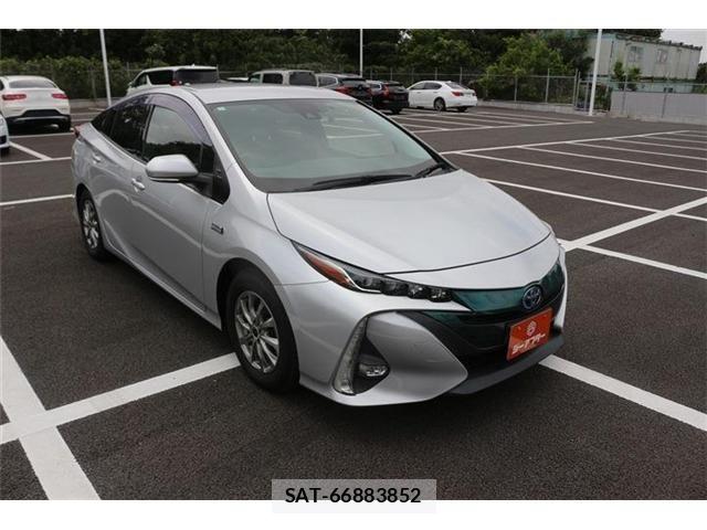Toyota PRIUS PHV 2019-05 7021314-19