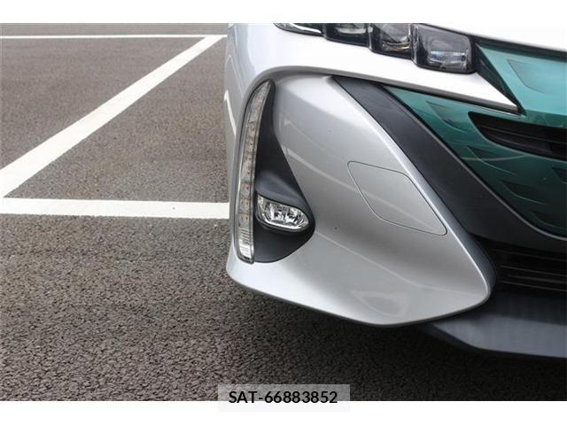 Toyota PRIUS PHV 2019-05 7021314-27