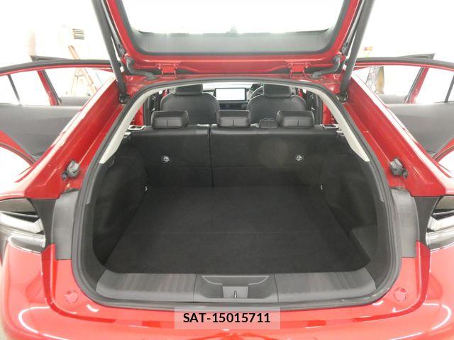 Toyota PRIUS PHV 2023-07 7021307-10