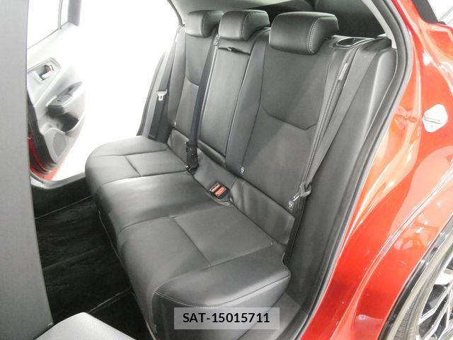 Toyota PRIUS PHV 2023-07 7021307-12