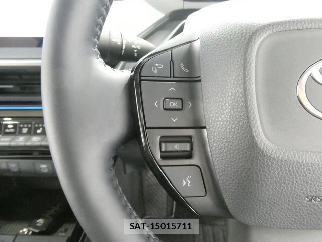 Toyota PRIUS PHV 2023-07 7021307-18