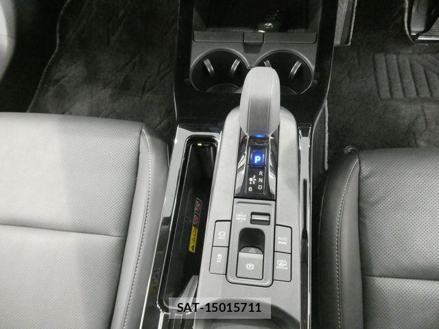 Toyota PRIUS PHV 2023-07 7021307-22