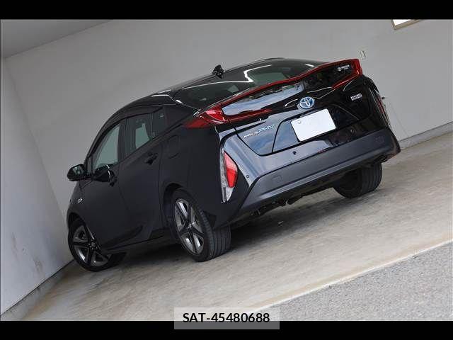 Toyota PRIUS PHV 2019-06 7021310-10