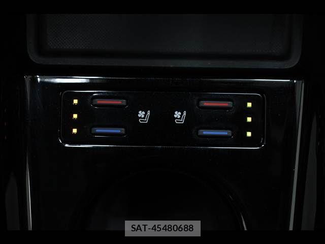 Toyota PRIUS PHV 2019-06 7021310-14