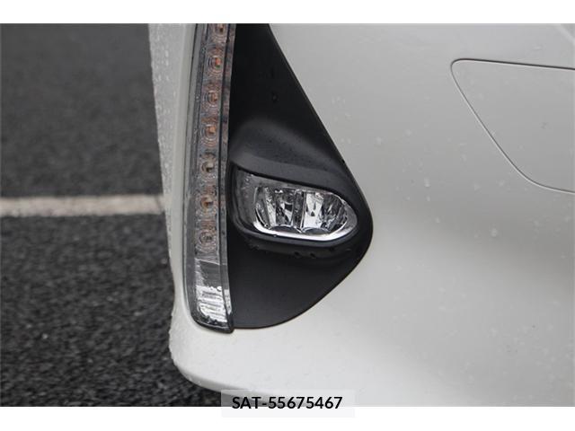Toyota PRIUS PHV 2019-02 7060344-18