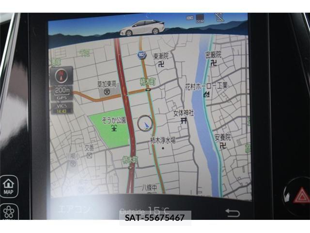 Toyota PRIUS PHV 2019-02 7060344-1