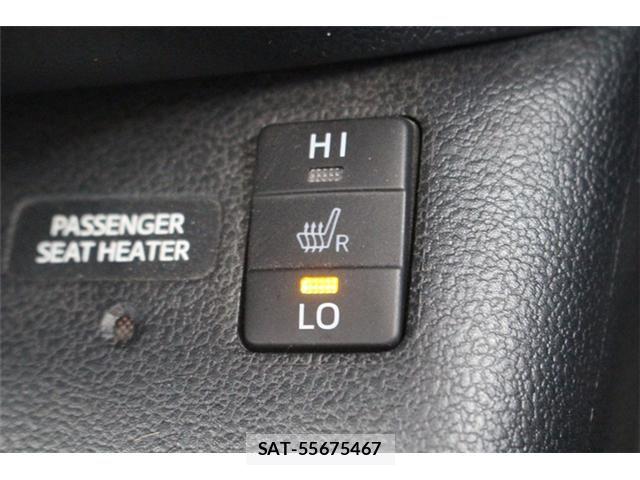 Toyota PRIUS PHV 2019-02 7060344-3