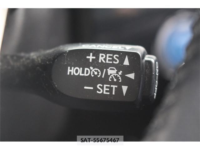 Toyota PRIUS PHV 2019-02 7060344-4
