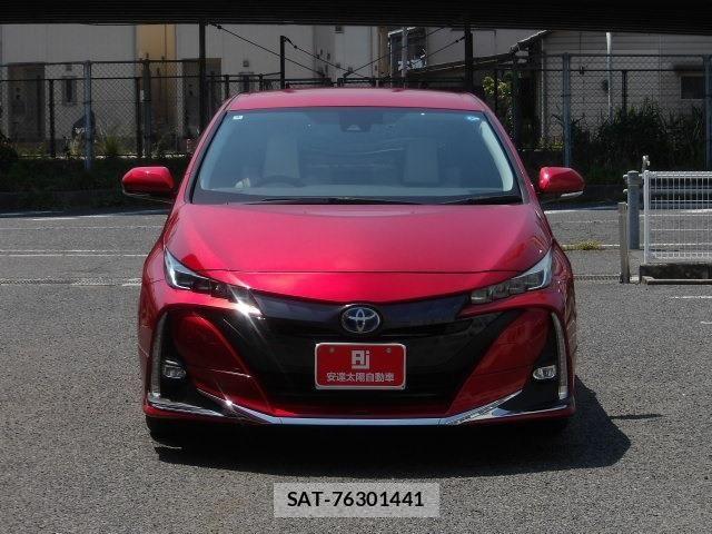 Toyota PRIUS PHV 2018-03 7060340-3