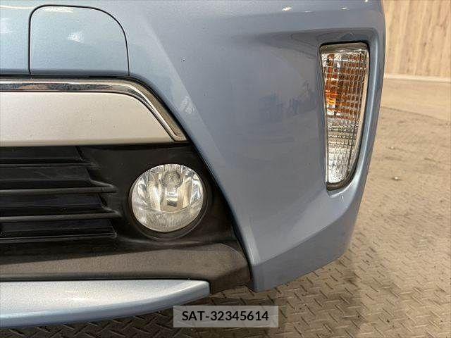 Toyota PRIUS PHV 2012-02 7060341-26