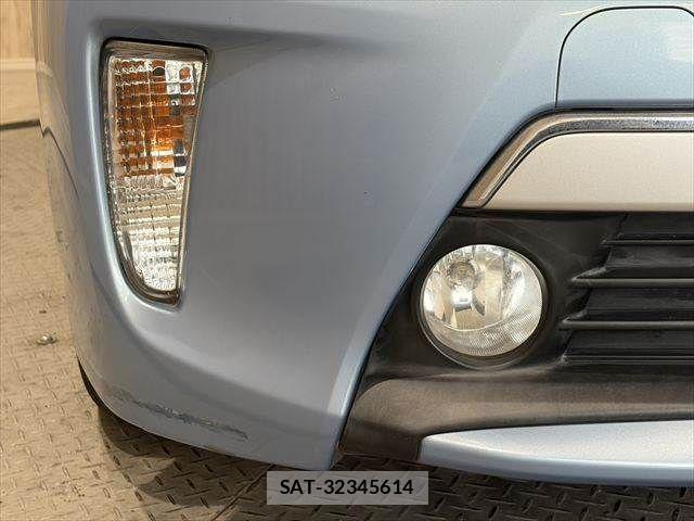 Toyota PRIUS PHV 2012-02 7060341-27