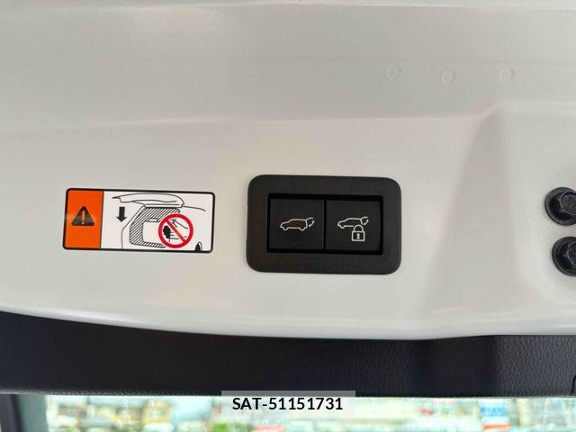 Toyota PRIUS PHV 2023-10 7060335-17