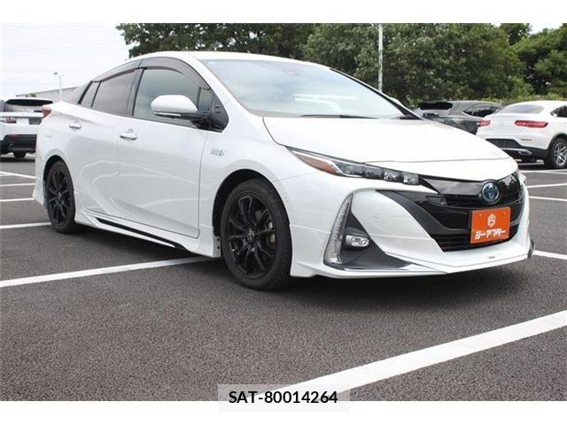 Toyota PRIUS PHV 2019-06 7060342-21