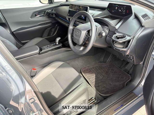 Toyota PRIUS PHV 2024-12 7223936-10