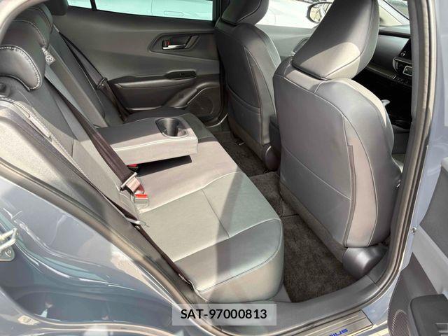 Toyota PRIUS PHV 2024-12 7223936-18