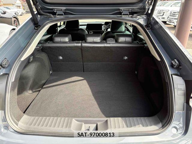 Toyota PRIUS PHV 2024-12 7223936-19