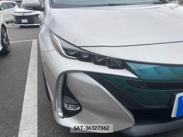 Toyota PRIUS PHV 2018-12 7223930-10