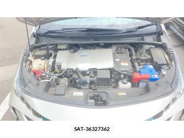 Toyota PRIUS PHV 2018-12 7223930-19