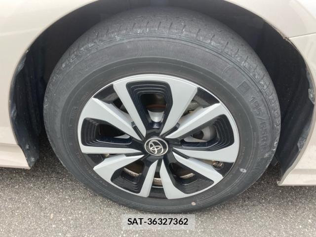 Toyota PRIUS PHV 2018-12 7223930-8