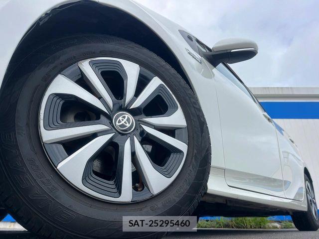 Toyota PRIUS PHV 2018-07 7223928-12