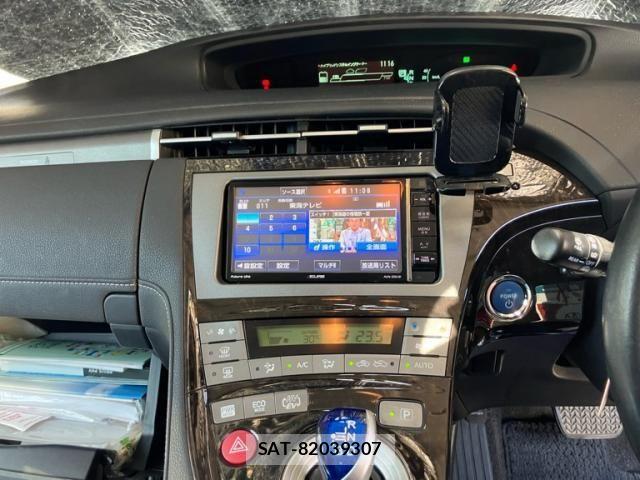 Toyota PRIUS PHV 2014-09 7223918-15