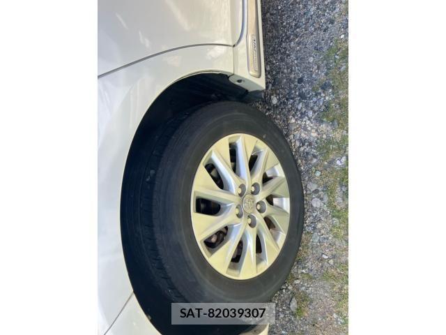 Toyota PRIUS PHV 2014-09 7223918-4