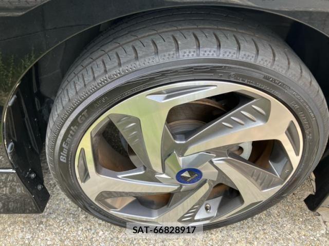 Toyota PRIUS PHV 2021-05 7223931-9