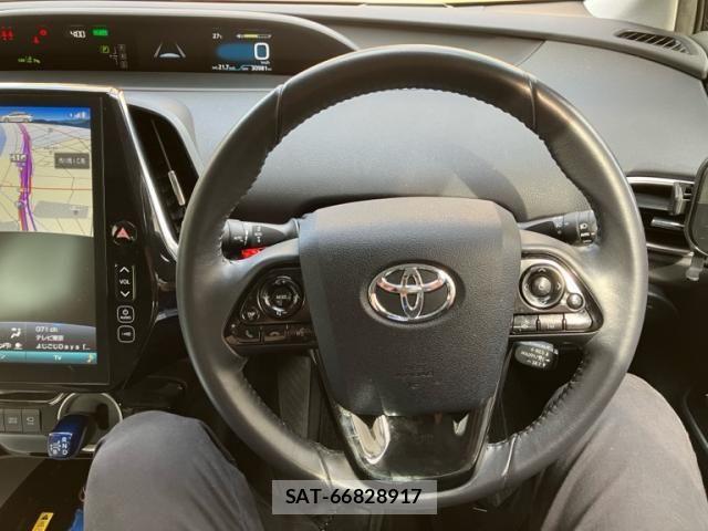 Toyota PRIUS PHV 2021-05 7223931-17