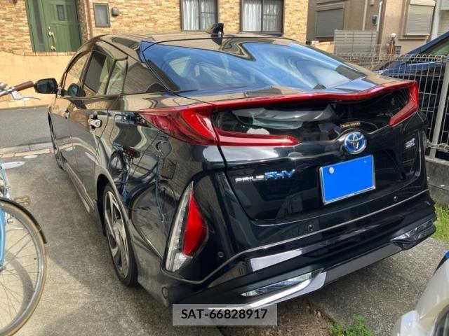 Toyota PRIUS PHV 2021-05 7223931-2