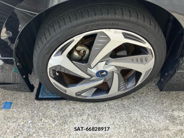 Toyota PRIUS PHV 2021-05 7223931-6