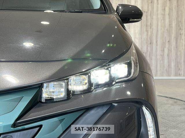 Toyota PRIUS PHV 2017-06 7223924-9