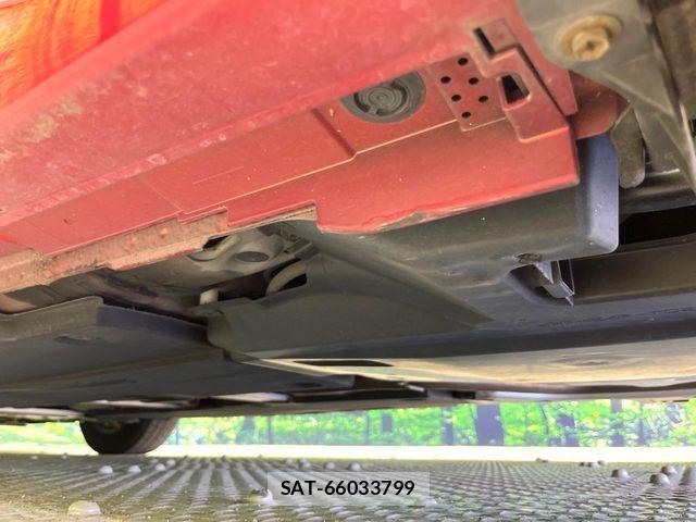 Toyota PRIUS PHV 2017-02 7223916-19