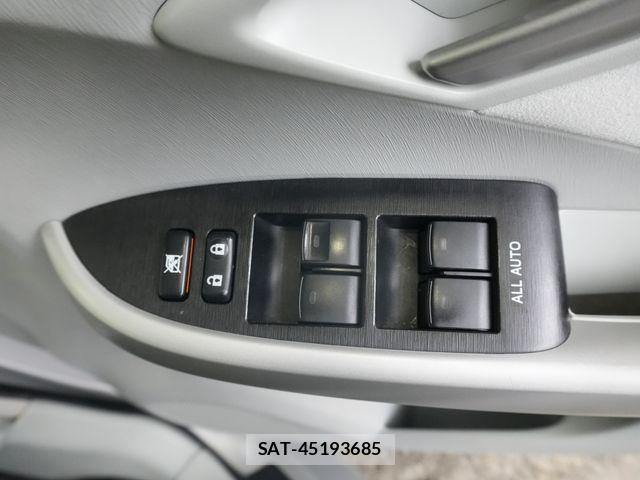 Toyota PRIUS PHV 2012-09 7223915-17