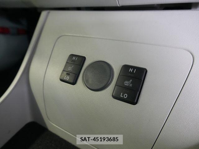 Toyota PRIUS PHV 2012-09 7223915-19