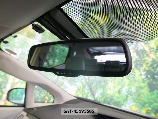 Toyota PRIUS PHV 2012-09 7223915-21