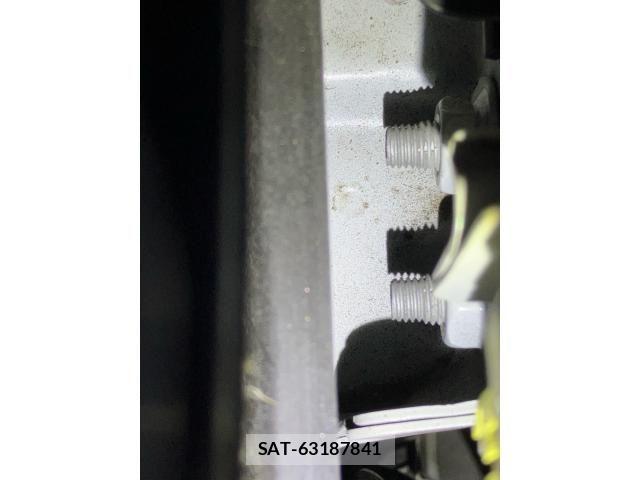 Toyota PRIUS PHV 2018-01 7223926-12